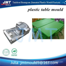 table verte en plastique et mouliste chaise pour la maison et de bureau